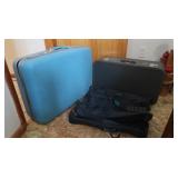 2 Hardside Suitcases 26x19x7" & 24x17.75x14.5"H
