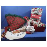 Christmas Decor -Baskets,Wall Hangings,Towels
