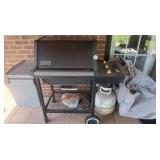 Weber Gas Grill-Good Cond