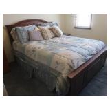 Broyhill Wooden Headboard,Footboard,Frame,Mattress