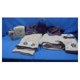 Towels&Bathroom Items