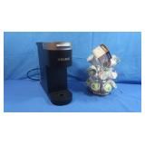 Keurig Coffee Maker w/Cups