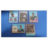 Lot of 5 topps baseball cards featuring Clemente
