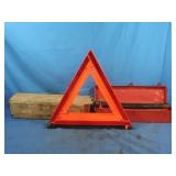 2 Set Napa Emergency Warnings Triangles