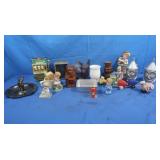 Vintage Relco Figuine,Bear Bank,Wizard of Oz Cups