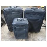 Luggage, Largest Piece 20x11x31"