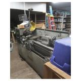 DoAll Metal lathe MAchine w/Access.-79x24x48"