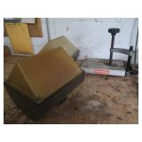 2 Commercial Outdoor LED Wall Packs & Craftsman
