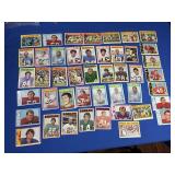 Lot of 44 1972 football cards, Ex-Mint
