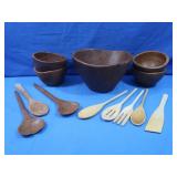 Wooden Salad Bowl & Tongs