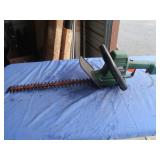 B&D Heavy Duty Elec. HedgeTrimmer