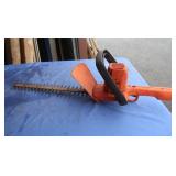 B&D 16" Cut Trimmer
