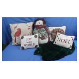 Chrismas Pillows & Christmas Tree Cloth