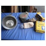2 Shop Lights&Light Bulbs