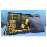 Throw pillows&Fleece Blanket