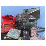 Travelpro Shoulder Bag w/Cosmetic Bags,Adv. Bags