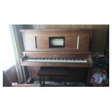 Antique Waltham Player Piano w/Bench(bellows need