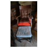 Antique Oak Rocker&Foot Rest  Rocker-26x32x36"