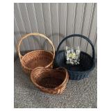 3 Baskets&Tea Lights(2 Baskets very Large)