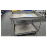 Wheeled metal utility cart 39x24.5x32'