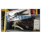 Variety of NIB pipe & tubing cutters, connector