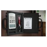 Acceleration velocity vibration meter