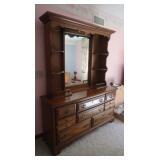 Wooden Dresser w/Mirror 60x18x31',Mirror Unit