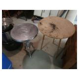 Sm Particle Board Table 20x26'&Sm Metal Table