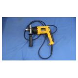 DeWAlt DW511 1/2' Hammer Drill