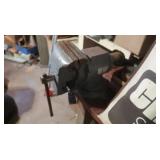 Olympia 5' Multi-Purpose Bench Vise(needs