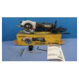 Rockwell 4.50' Compact Circular Saw w/Blade-*Like