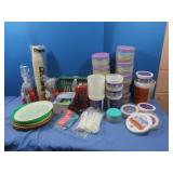 Plastic Containers w/Lids,Cups&other Containers