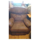 Overstuffed Recliner 39x31x38'H,shows wear