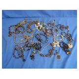 Costume Jewelry-Necklaces *Large Lot*