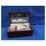 Sm Wooden Decorative Box w/Women