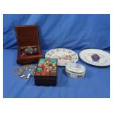 Valentine Seranades Music Box,Costume