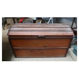Wooden Chest-34.75x18x20.5(hinge missing screws)
