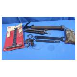 Clutch Wrench,Trim Panel Remover&more
