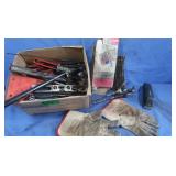 Miscellaneous Stapler,Gloves,Small Level,Pipe