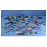 Various Cutters,Vice Grips,Pliers&more