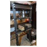 Central Machinery 20 Ton Shop Press 26x8.5x62"