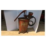 Vintage Manual Lever Action Grease Pump-2"H