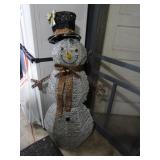 Lighted Wire Mesh Outdoor Snowman