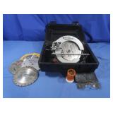 Black & Decker SawForce 100 7?" Circular Saw