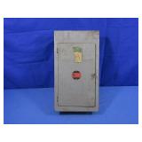 V 100-Amp Service Entry Fuse Panel