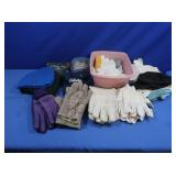 Assortment of Gloves&Hats