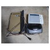 Vintage Electronics-Timex Clock Radio,Safari