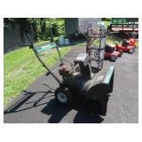 Yard Machines by MTD 5HP 22" 2-Stage GAs Snow