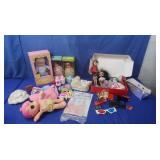 2 1976 Mattel Rosebud Dolls,1990 Baby Beans