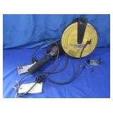 Trouble Light w/Hanging Retractor